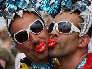 i-skiathos-ypodexetai-to-1o-diethnes-gay-festival-1-315x236.jpg