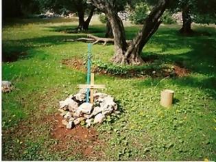 Σκυλιά ξεθάβουν τα κόκαλα των στρατιωτών του 40 στην Αλβανία
