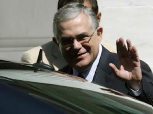 Φωτογραφία για Σκάνδαλο Λ.Παπαδήμου: 1 μέρα πριν φύγει υπέγραψε τα 18 δισ. ευρώ στους τραπεζίτες!